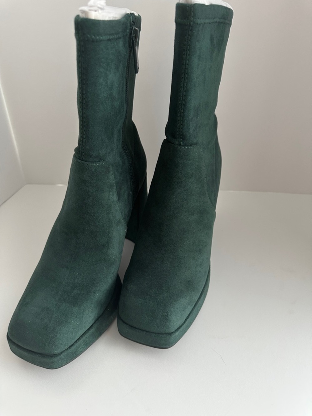 Kenneth Cole Bri Stretch Dark Green Suede Platform Ankle Boots